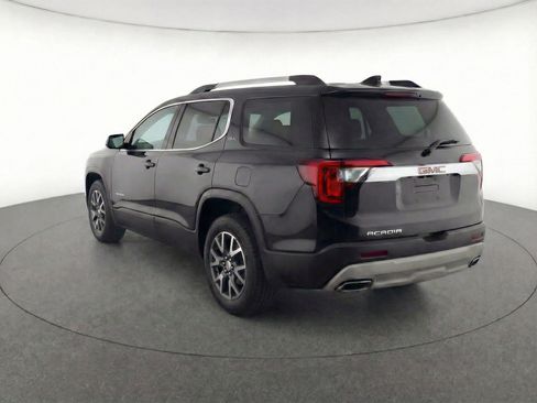 Used 2023 GMC Acadia SLT image 6