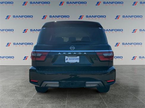 Used 2024 Nissan Armada SV image 4