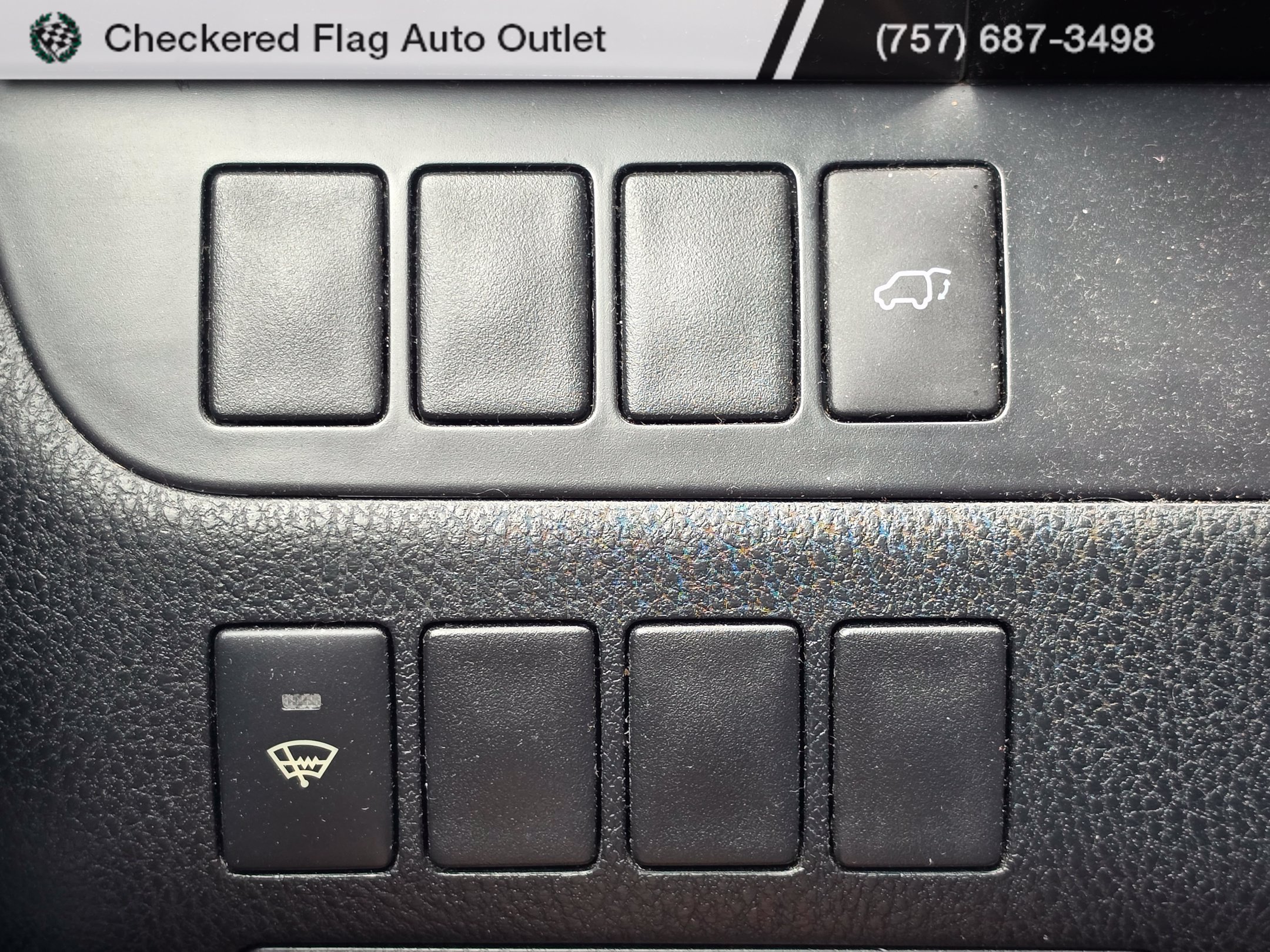 Used 2015 Toyota Highlander XLE AWD/4WD image 11