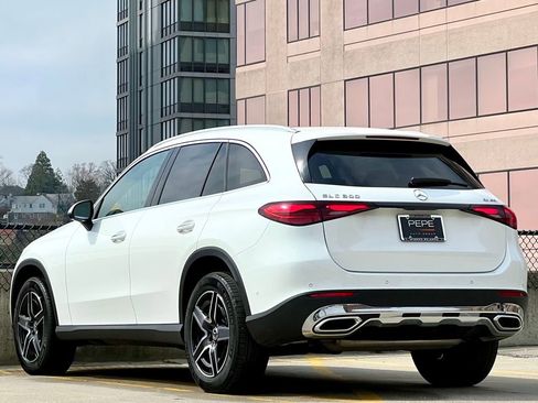 Used 2026 Mercedes-Benz GLC 300 4MATIC image 5