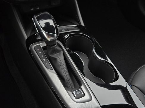 New 2026 Buick Envista Sport Touring FWD image 13