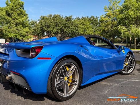 Used 2019 Ferrari 488 Spider RWD image 56