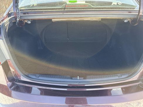 Used 2011 Kia Forte EX image 10