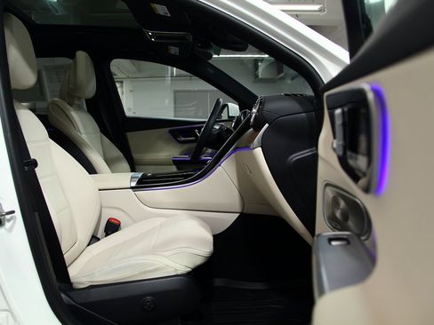 Certified 2023 Mercedes-Benz GLC 300 4MATIC image 23