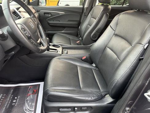 Used 2019 Honda Ridgeline RTL-T image 13
