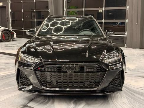 Used 2022 Audi RS 6 AWD/4WD image 2