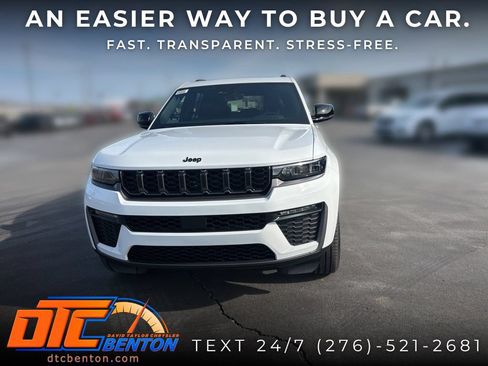 New 2026 Jeep Grand Cherokee Limited w/ Limited Altitude Package AWD/4WD image 8