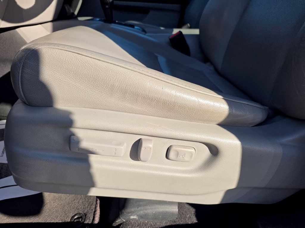 Used 2018 Honda Pilot EX-L image 11