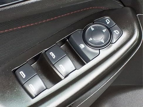 Used 2023 Chevrolet TrailBlazer RS w/ Convenience Package FWD image 16