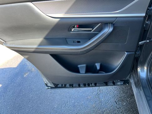 Used 2024 MAZDA CX-90 3.3 Turbo w/ Premium Package image 32