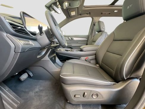 New 2026 Buick Enclave Sport Touring w/ Power Package FWD image 15