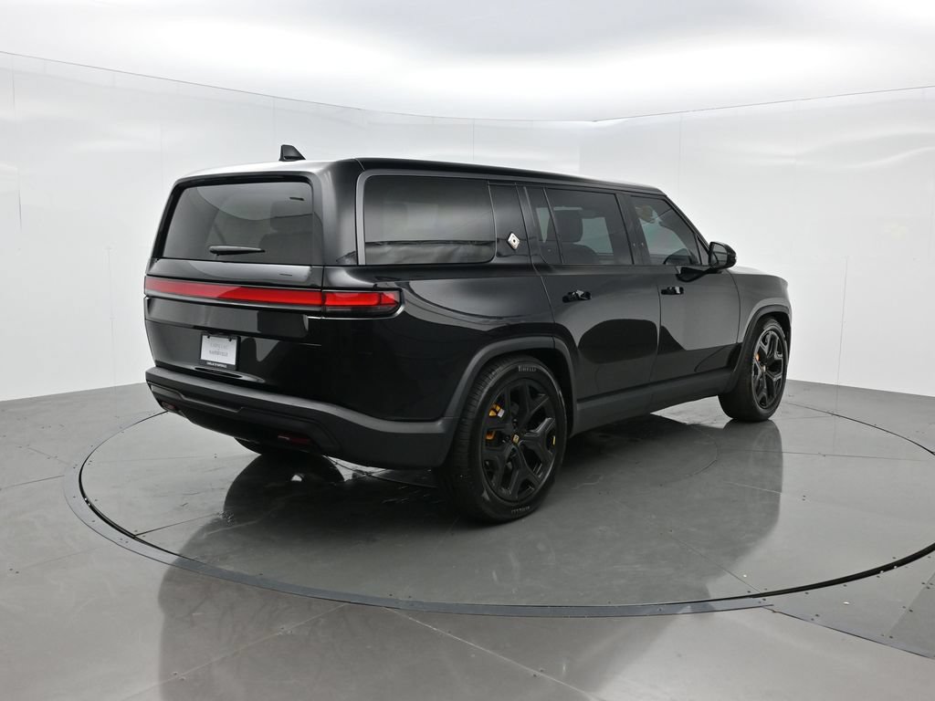 Used 2025 Rivian R1S Premium Dual AWD/4WD image 6