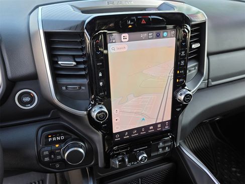 New 2026 RAM 1500 4x4 Crew Cab image 7