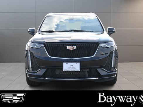 Used 2025 Cadillac XT6 Sport w/ LPO, Floor Liner Package image 2