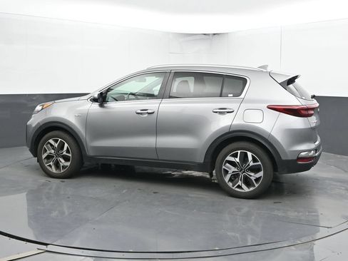 Used 2021 Kia Sportage EX AWD/4WD image 8
