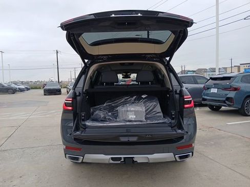 New 2026 BMW X7 xDrive40i image 9