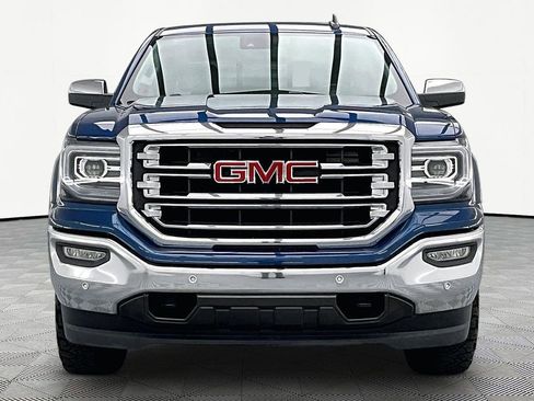 Used 2018 GMC Sierra 1500 SLT image 3