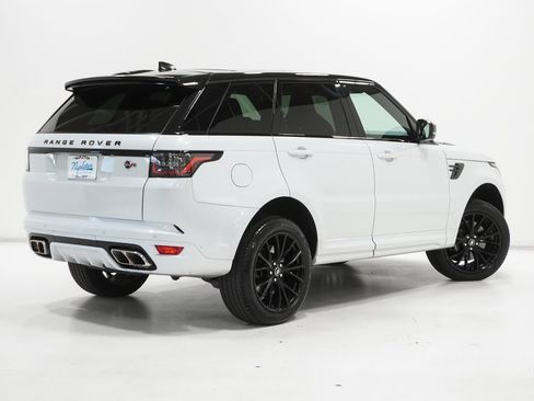 Used 2022 Land Rover Range Rover Sport SVR image 8