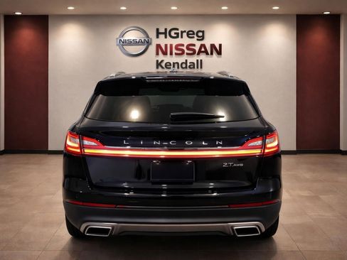 Used 2019 Lincoln Nautilus Black Label image 6