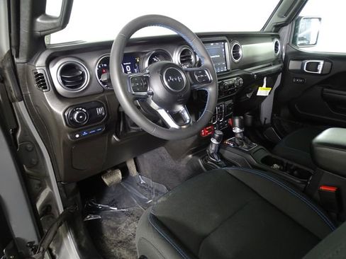 Used 2023 Jeep Wrangler Unlimited Rubicon 4xe w/ Steel Bumper Group image 20