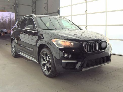 Used 2018 BMW X1 sDrive28i w/ Convenience Package image 3