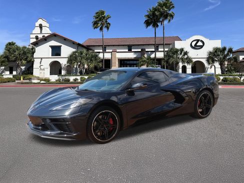 Used 2024 Chevrolet Corvette Stingray Preferred Conv w/ Z51 Performance Package RWD image 10