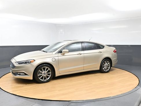 Used 2018 Ford Fusion Energi Titanium FWD image 42
