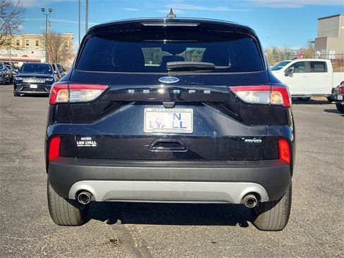 Used 2022 Ford Escape SE w/ Cold Weather Package image 13
