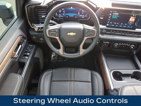 Used 2024 Chevrolet Silverado 2500 High Country w/ High Country Premium Package image 15