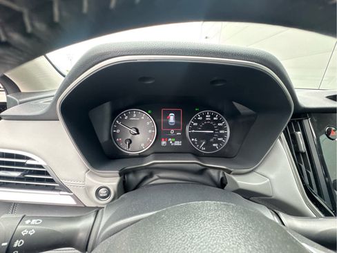 Used 2024 Subaru Outback Limited AWD/4WD image 16