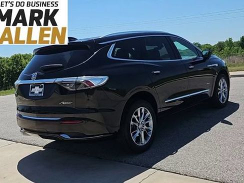 Used 2023 Buick Enclave Avenir w/ Avenir Technology Package FWD image 8