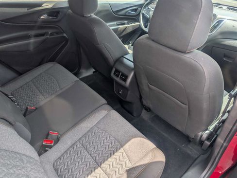 Used 2024 Chevrolet Equinox LT AWD/4WD image 25