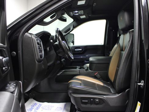 Used 2023 Chevrolet Silverado 2500 LTZ w/ Carhartt Edition image 12