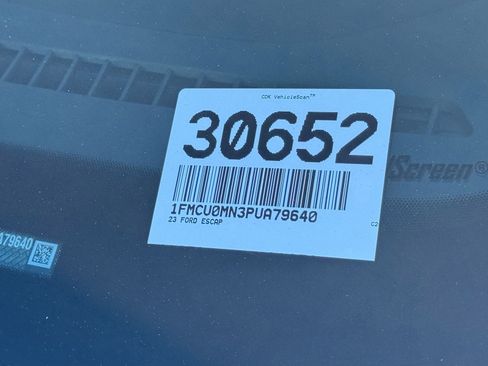 Used 2023 Ford Escape ST-Line image 36