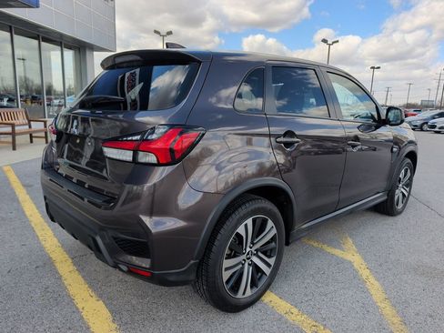Used 2021 Mitsubishi Outlander Sport ES image 7