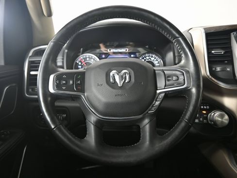 Used 2019 RAM 1500 Laramie image 38