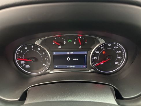 Used 2024 GMC Terrain SLT w/ Tech Package FWD image 17