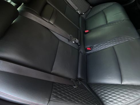 Used 2018 INFINITI Q50 Red Sport 400 w/ Sensory Package (Sport) image 17