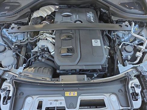 Used 2024 Mercedes-Benz GLC 43 AMG 4MATIC image 30