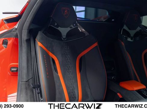 Used 2023 Lamborghini Huracan Tecnica RWD image 90