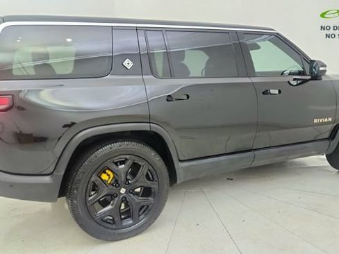 Used 2024 Rivian R1S Adventure AWD/4WD image 29