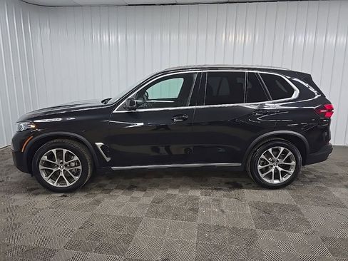 Used 2025 BMW X5 xDrive40i w/ Premium Package image 5
