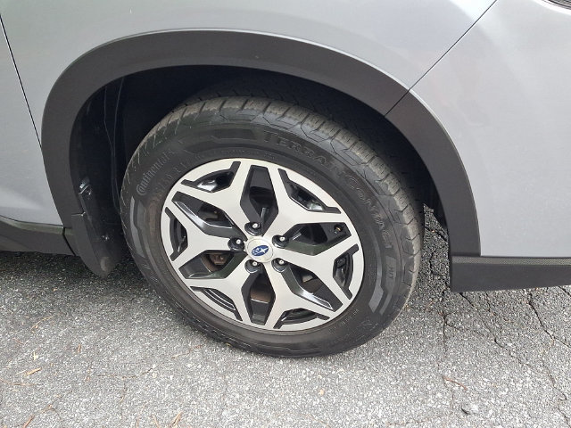 Used 2019 Subaru Forester Premium AWD/4WD image 11