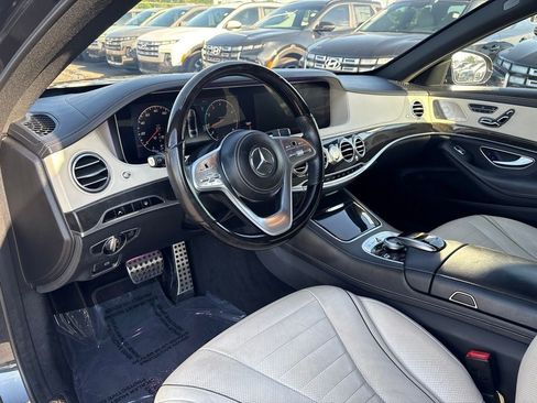Used 2018 Mercedes-Benz S 560 Sedan image 23