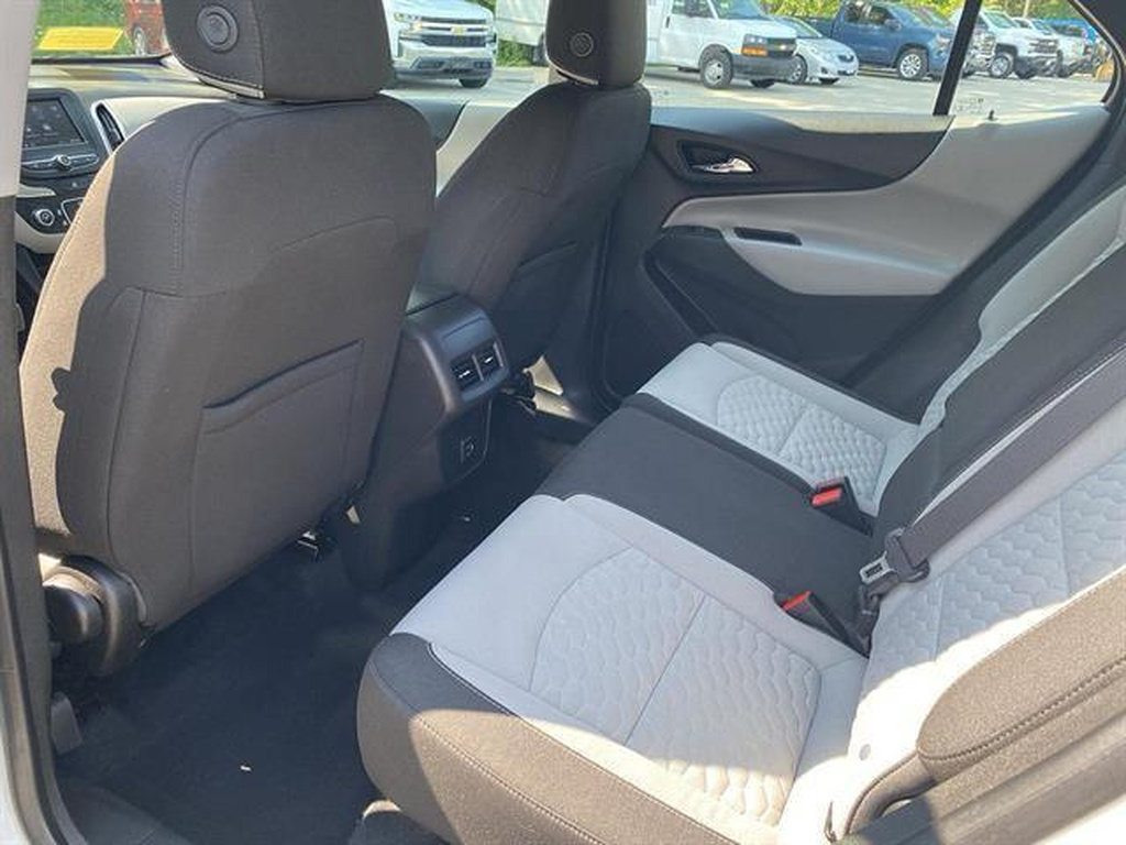 Used 2020 Chevrolet Equinox LS AWD/4WD image 31