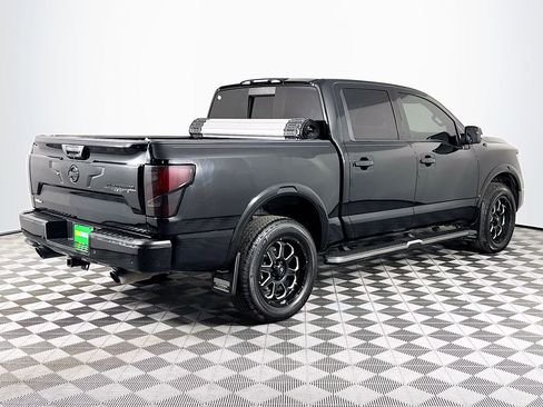 Used 2021 Nissan Titan Platinum Reserve w/ Moonroof Package AWD/4WD image 10