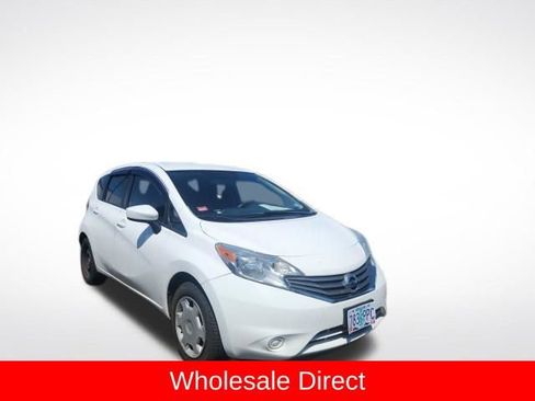 Used 2016 Nissan Versa Note SV FWD image 9