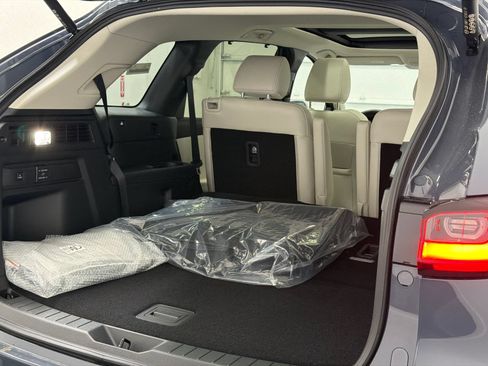 New 2026 MAZDA CX-90 Plug-In Hybrid w/ Premium Plus AWD/4WD image 8