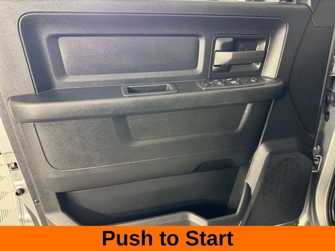 Used 2024 RAM 3500 Tradesman w/ Chrome Appearance Group image 9