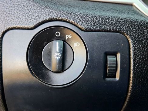 Used 2014 Ford Mustang Premium image 19